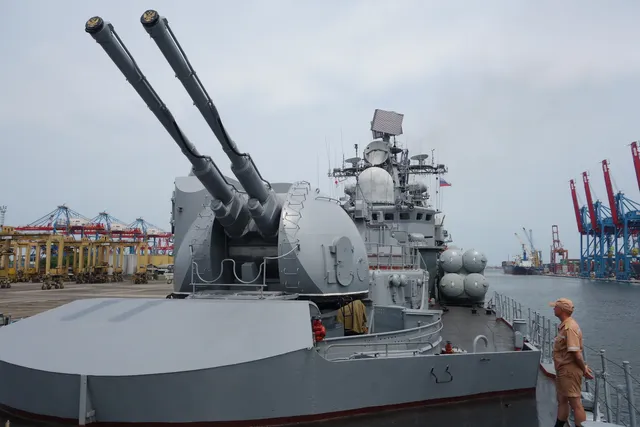AK-130 naval gun, 130 mm twin-barrel automatic naval gun, Naval Systems - view 1