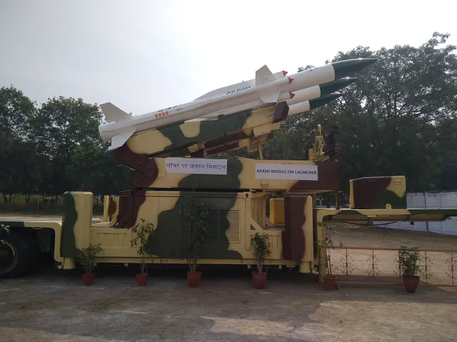 Akash, Mobile short-range surface-to-air missile system, Air Defense - view 3