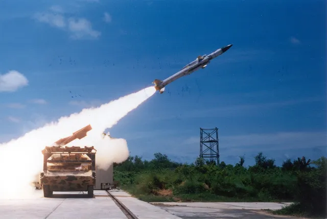 Akash, Mobile short-range surface-to-air missile system, Air Defense - view 2
