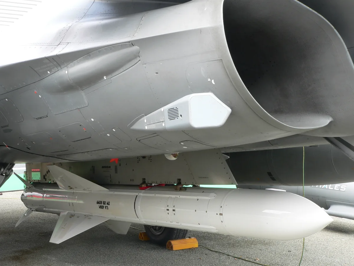 AM39 Exocet, Air-launched anti-ship missile, Munitions