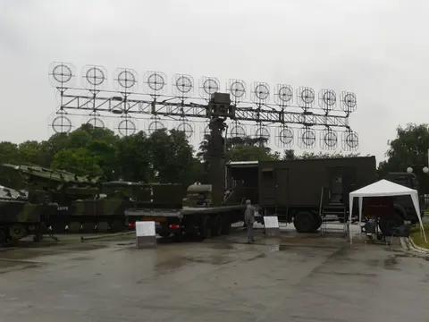 AMBER-1800, Mobile VHF-band air surveillance radar, Air Defense