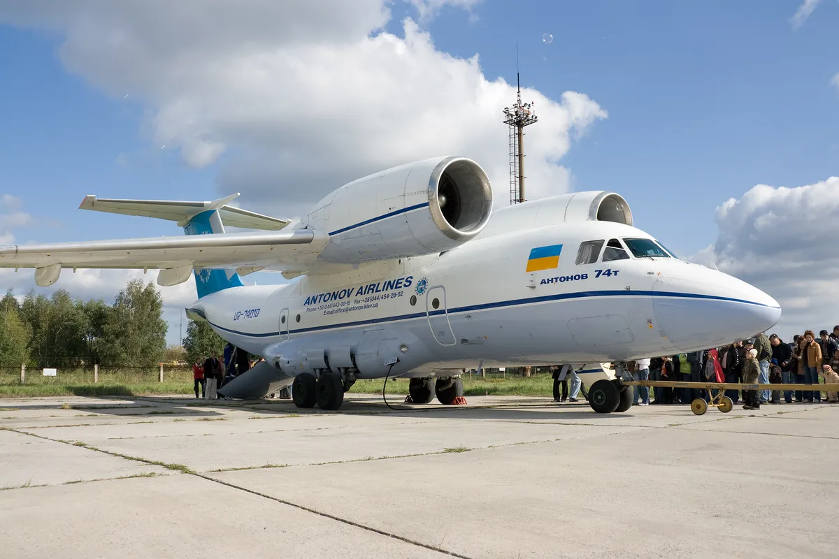 An-74, Cold-weather STOL jet transport aircraft, Support Equipment
