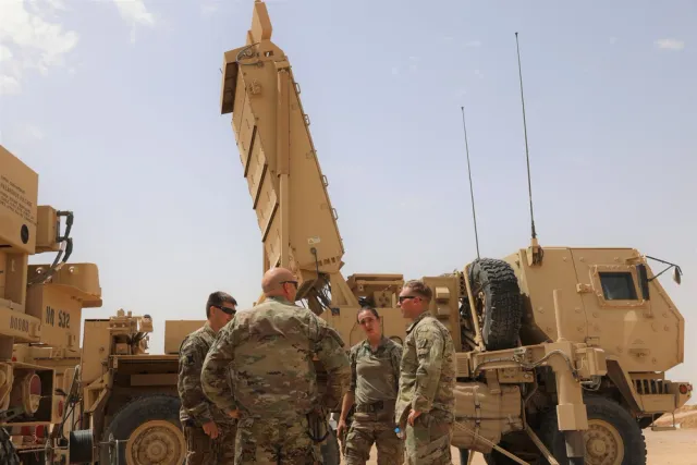 AN/TPQ-53 multimission radar, Mobile multimission counterfire and air-surveillance radar, Electronic Warfare - view 1