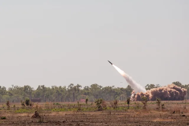 Army Tactical Missile System / ATACMS, Short-range tactical ballistic missile, Artillery - view 2