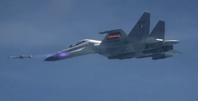 ASTRA BVRAAM, Beyond-visual-range air-to-air missile, Munitions - view 2