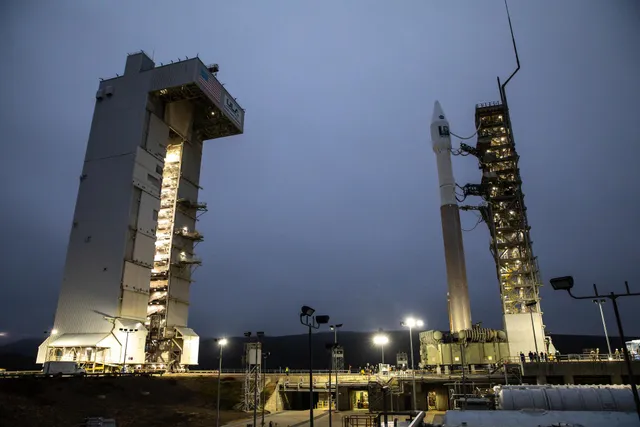 Atlas V, Expendable orbital launch vehicle, Support Equipment - view 2