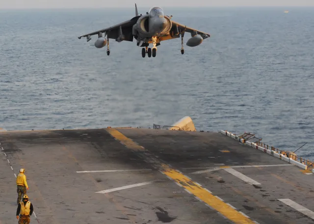 AV-8B Harrier II, Vertical/short takeoff and landing attack aircraft, Aircraft & UAVs - view 2