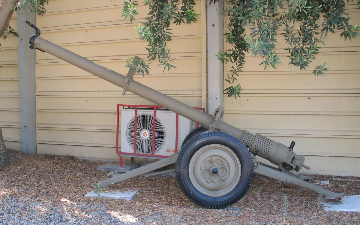 B-11 recoilless rifle, 107 mm smoothbore recoilless gun, Infantry Weapons