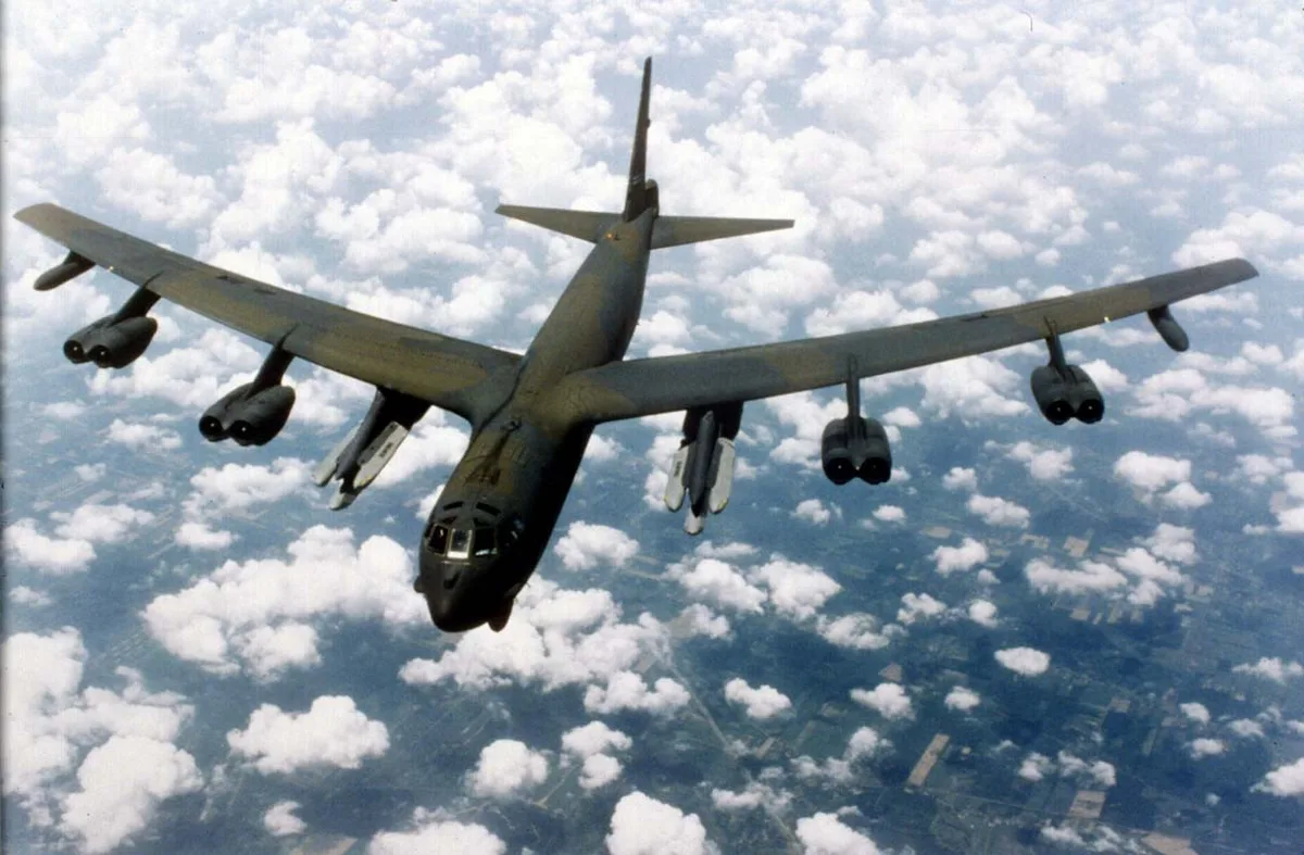 B-52 Stratofortress, Long-range heavy bomber, Aircraft & UAVs