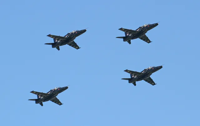 BAE Hawk, Advanced jet trainer and light attack aircraft family, Aircraft & UAVs - view 2