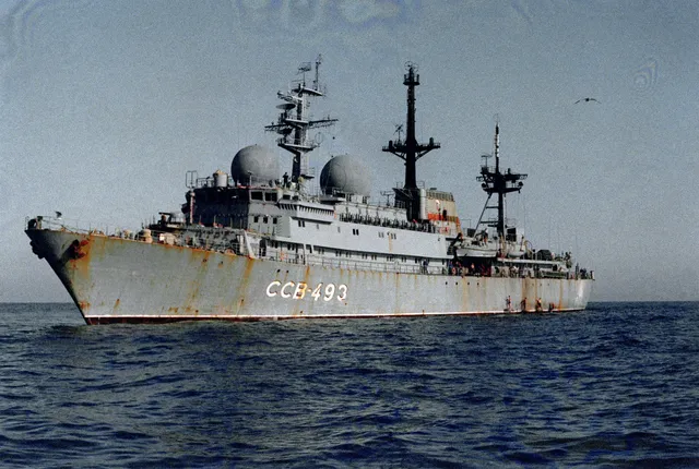 Balzam class (Project 1826) intelligence ship, Intelligence collection ship, Naval Systems - view 3