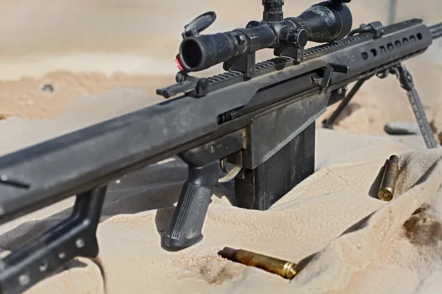 Barrett M82A1 / M107, Semi-automatic .50 BMG anti-materiel rifle, Infantry Weapons - view 2