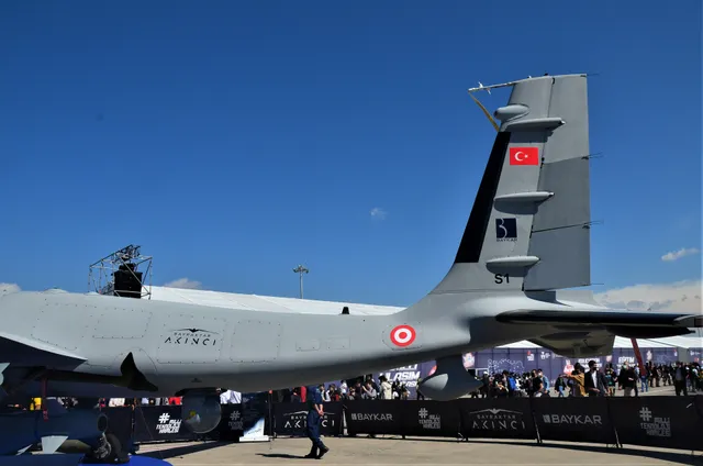 Bayraktar Akıncı, Unmanned combat aerial vehicle (UCAV), Aircraft & UAVs - view 2