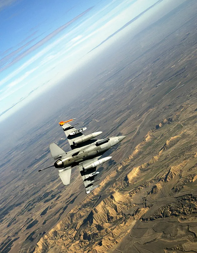 BDU-33 practice bomb, Practice bomb, Munitions - view 3