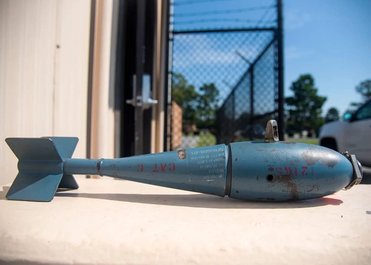 BDU-33 practice bomb, Practice bomb, Munitions