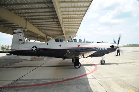 Beechcraft T-6 Texan II, Military turboprop trainer aircraft, Aircraft & UAVs