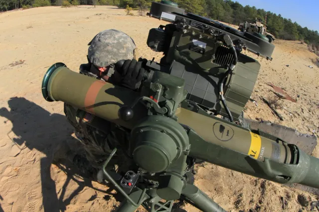 BGM-71 TOW, Heavy anti-tank guided missile, Infantry Weapons - view 1
