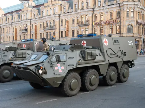 BMM-4S, Armored medical evacuation vehicle, Support Equipment