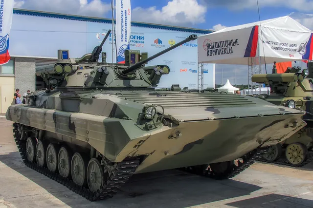 BMP-2M Berezhok, Tracked amphibious infantry fighting vehicle modernization, Armored Vehicles - view 1