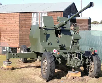 Bofors 40 mm L/70, 40 mm towed anti-aircraft autocannon, Air Defense