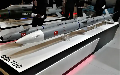 BOZDOĞAN air-to-air missile, Within-visual-range air-to-air missile, Munitions