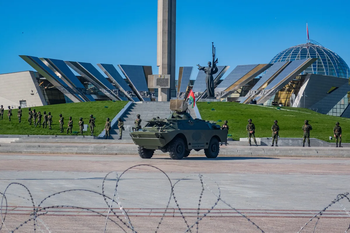 BRDM-2-based ZS-82 PsyOps vehicle, Armored psychological-operations sound-broadcasting vehicle, Support Equipment