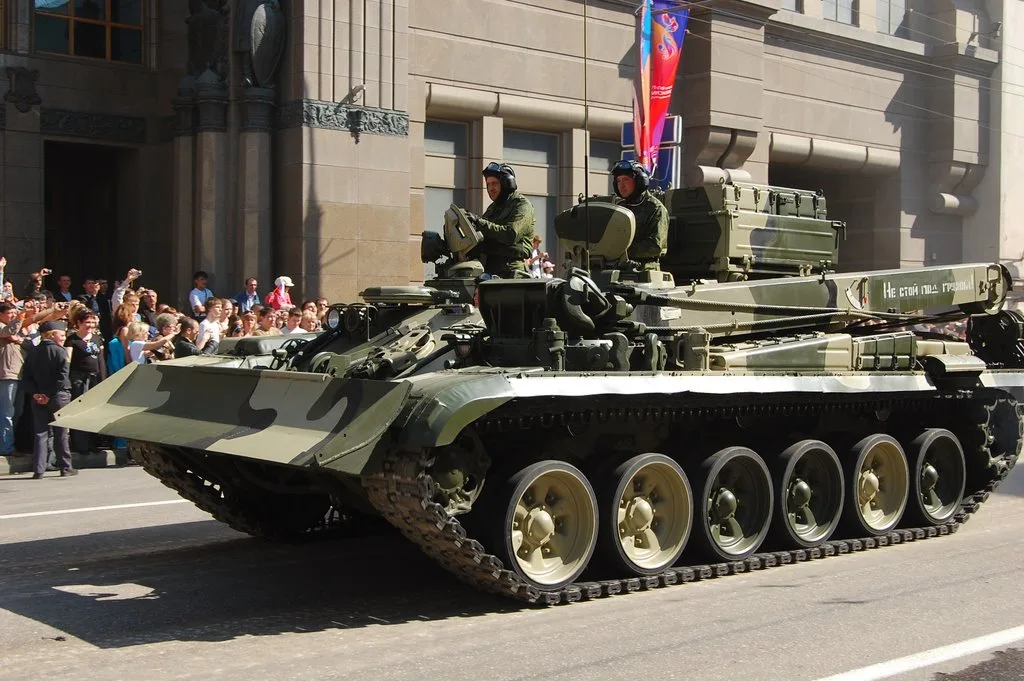 BREM-1/BREM-1M, Tracked armored repair and recovery vehicle, Support Equipment