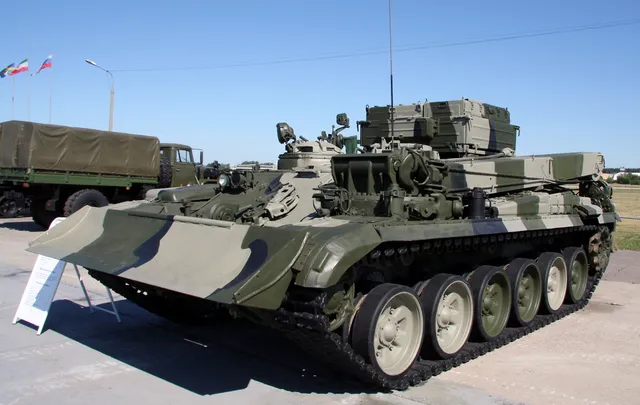 BREM-1/BREM-1M, Tracked armored repair and recovery vehicle, Support Equipment - view 2