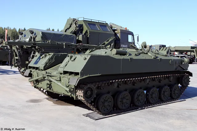 BREM-D, Airborne armored repair and recovery vehicle, Support Equipment - view 3
