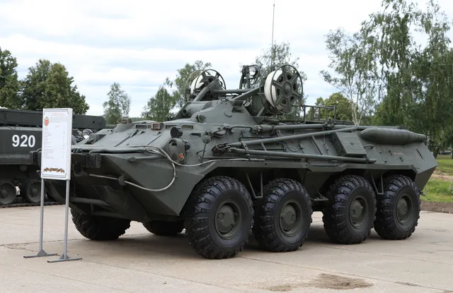 BREM-K, Wheeled armored repair and recovery vehicle, Support Equipment - view 2