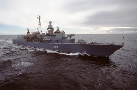 Bremen class / F122 frigate, Guided-missile frigate class, Naval Systems