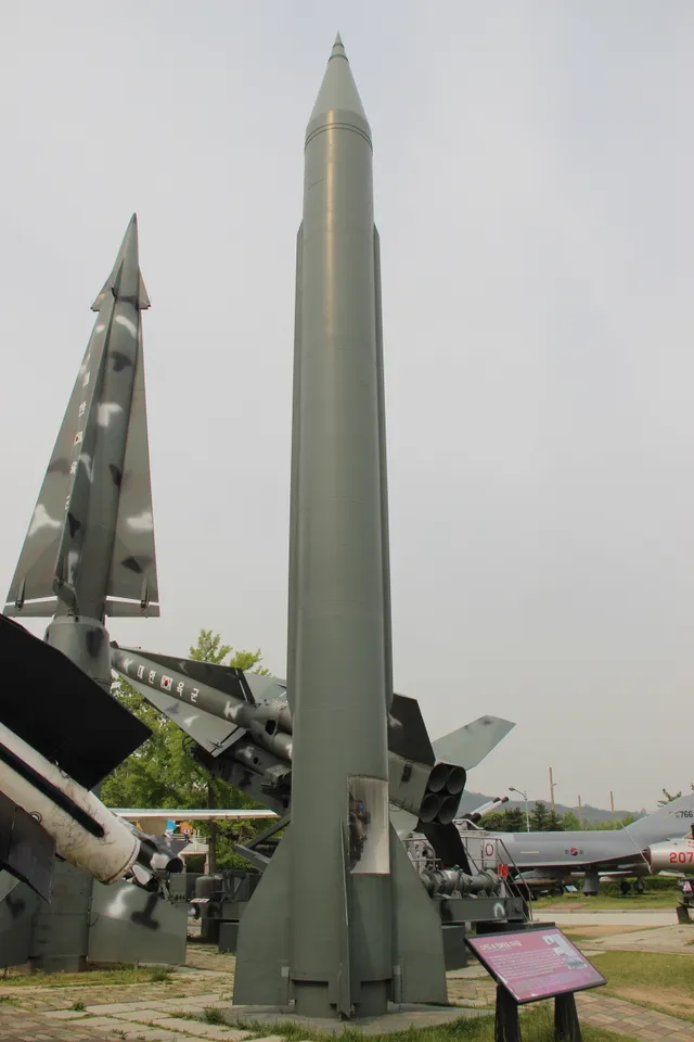 Burkan-1 ballistic missile, Short-range ballistic missile, Munitions - view 3