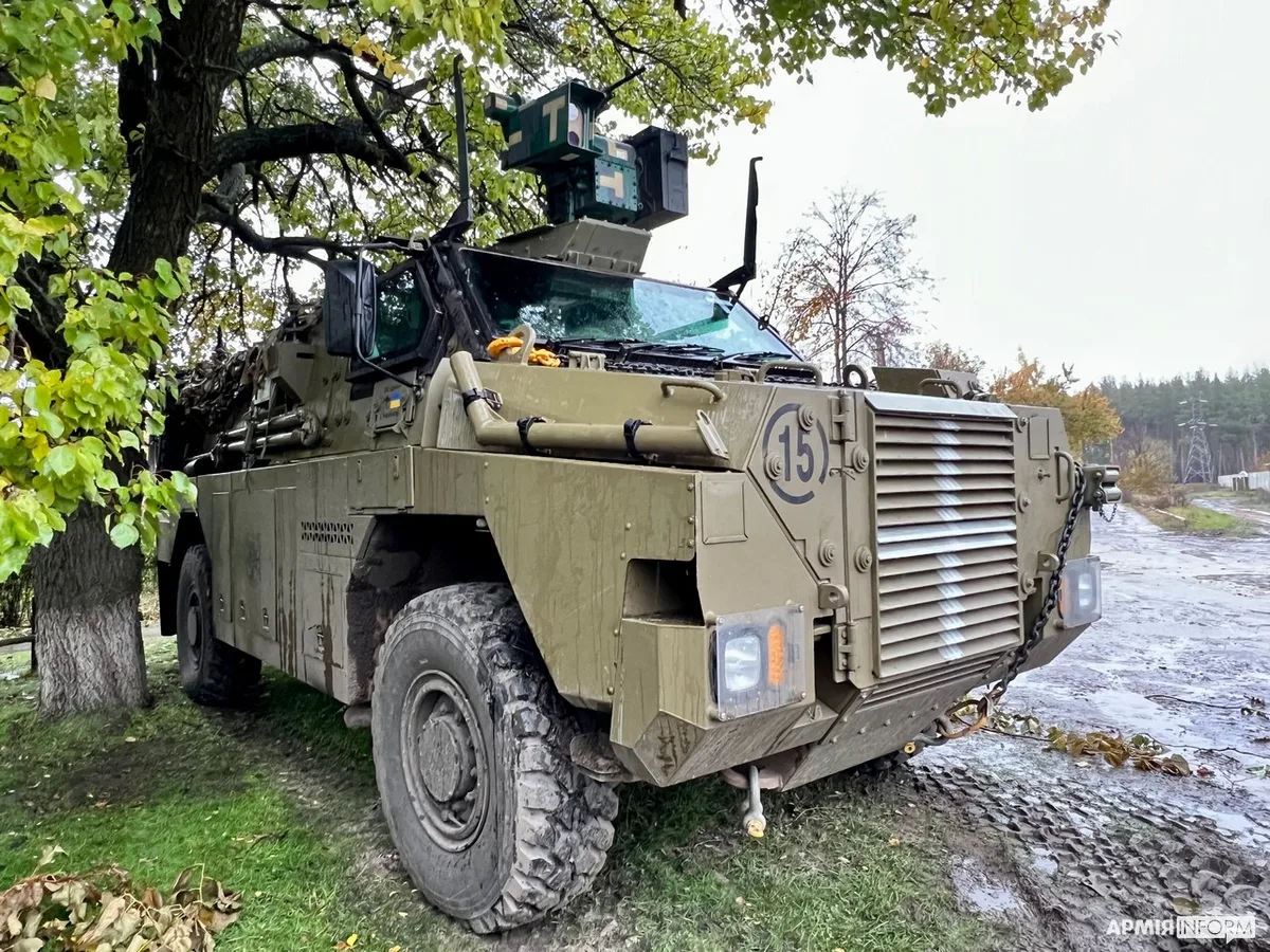 Bushmaster PMV, 4x4 protected mobility vehicle, Armored Vehicles - 2014 Russia-Ukraine War