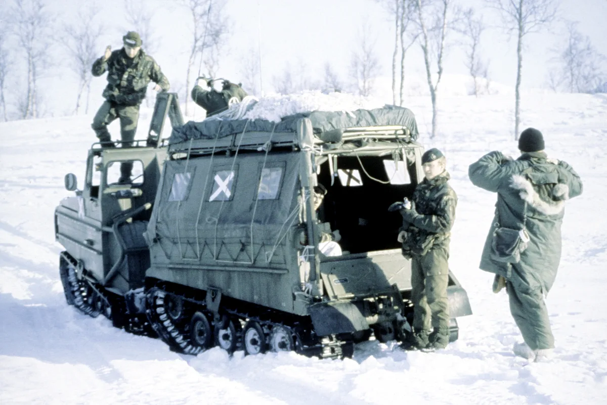Bv-202, Articulated tracked all-terrain carrier, Support Equipment