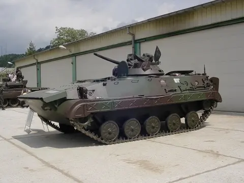 BVP M-80, Tracked infantry fighting vehicle, Armored Vehicles