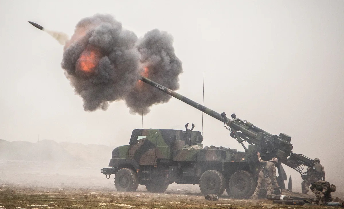 CAESAR, 155 mm truck-mounted howitzer, Artillery