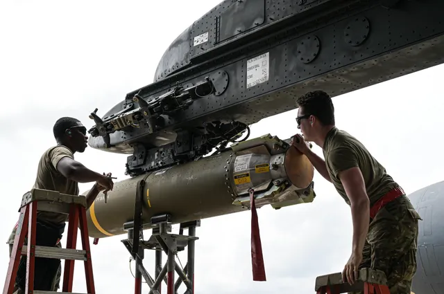 CBU-105 Sensor Fuzed Weapon, Cluster munition, Munitions - view 2