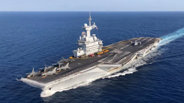 Charles de Gaulle, Nuclear-powered aircraft carrier, Naval Systems - view 2