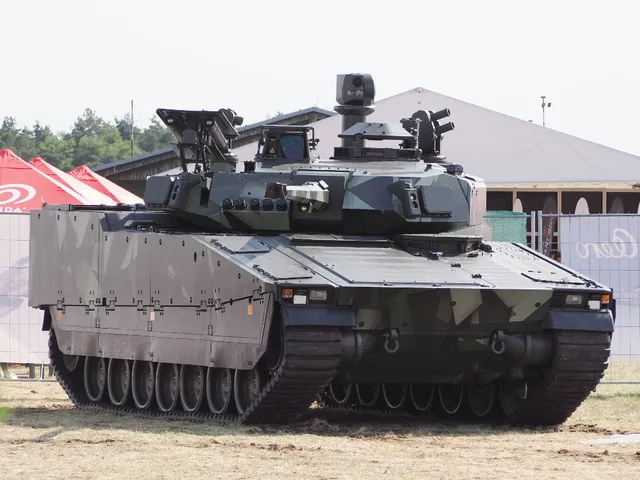 CV90, Tracked infantry fighting vehicle, Armored Vehicles - view 2