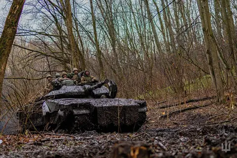 CV90, Tracked infantry fighting vehicle, Armored Vehicles