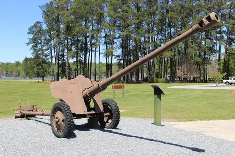 D-44, 85 mm towed field gun, Artillery