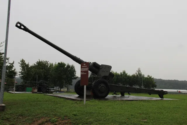 D-74 122 mm field gun, 122 mm towed field gun, Artillery - view 1