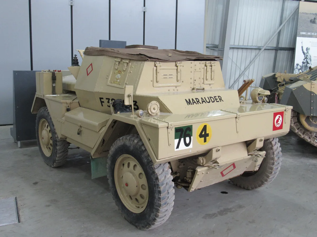 Daimler Dingo scout car, 4x4 armored scout car, Armored Vehicles