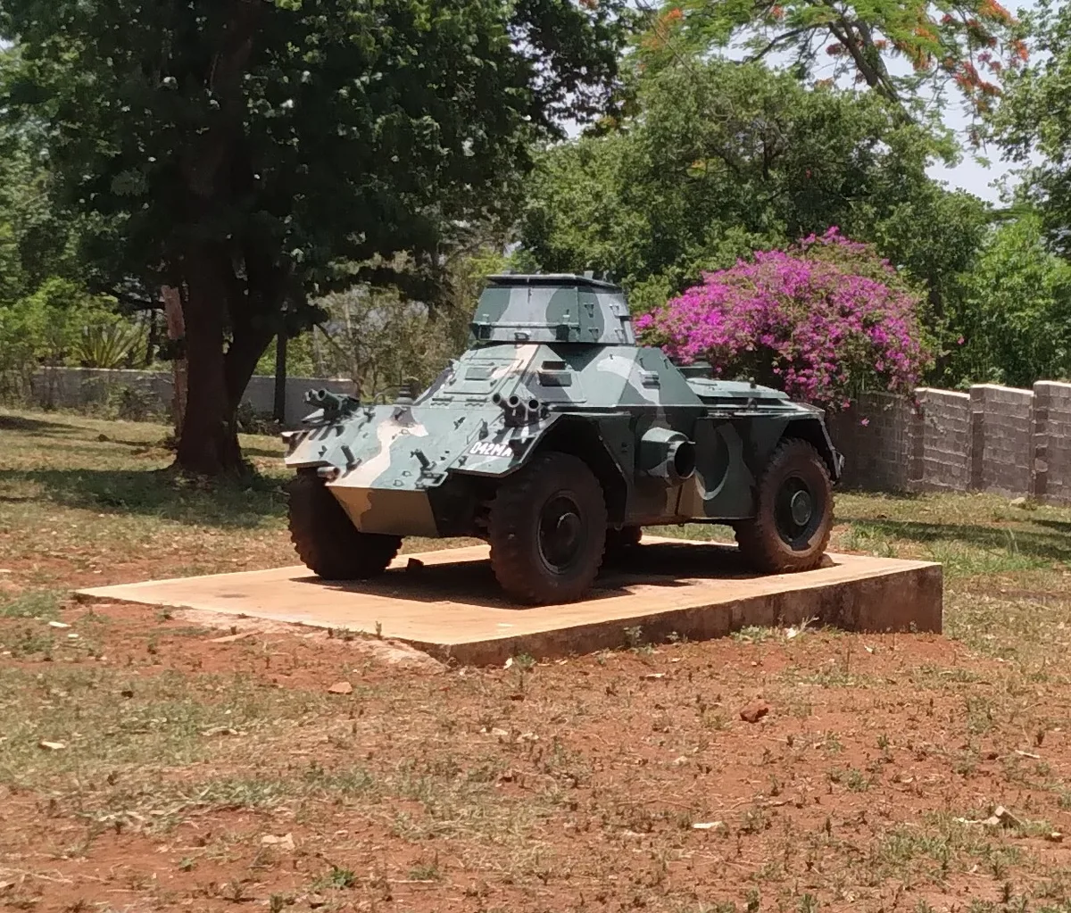 Daimler Ferret armoured car, 4x4 armored reconnaissance car, Armored Vehicles - 2014 Russia-Ukraine War