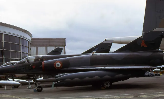 Dassault Mirage III/5, Single-engine delta-wing multirole fighter family, Aircraft & UAVs - view 2