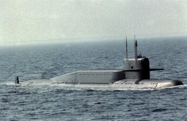 Delta III-class submarine, Ballistic missile submarine, Naval Systems - view 1