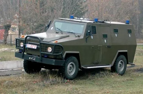 Dzik, 4x4 armored patrol and infantry mobility vehicle, Armored Vehicles - view 3