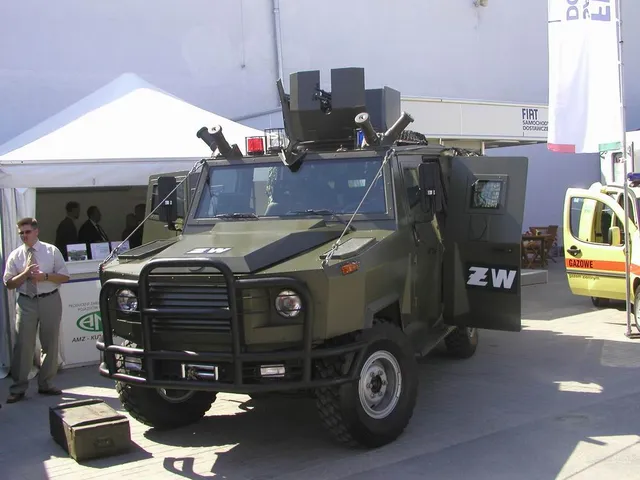 Dzik, 4x4 armored patrol and infantry mobility vehicle, Armored Vehicles - view 2