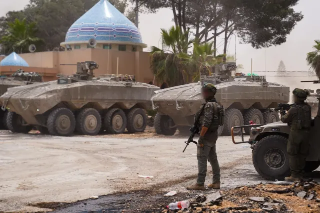 Eitan wheeled armored personnel carrier, Wheeled armored personnel carrier, Armored Vehicles - view 2