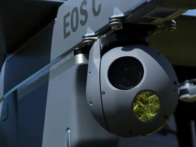 eOpic-5, Two-axis gyro-stabilized EO/IR payload, Support Equipment - view 1